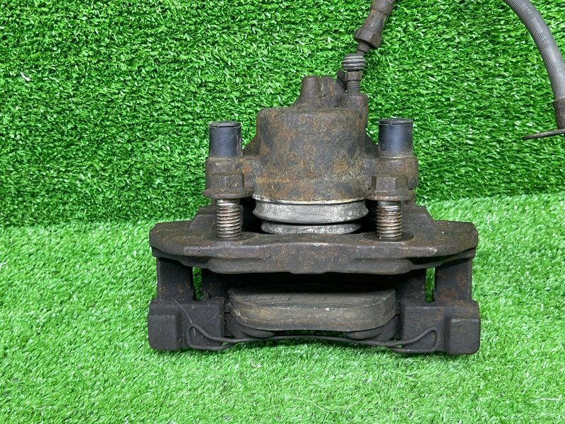 Суппорт тормозной передний правый, 1050 рублей, Москва