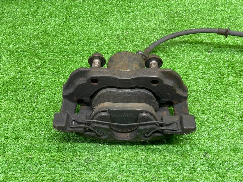 Суппорт тормозной передний правый, 1050 рублей, Москва