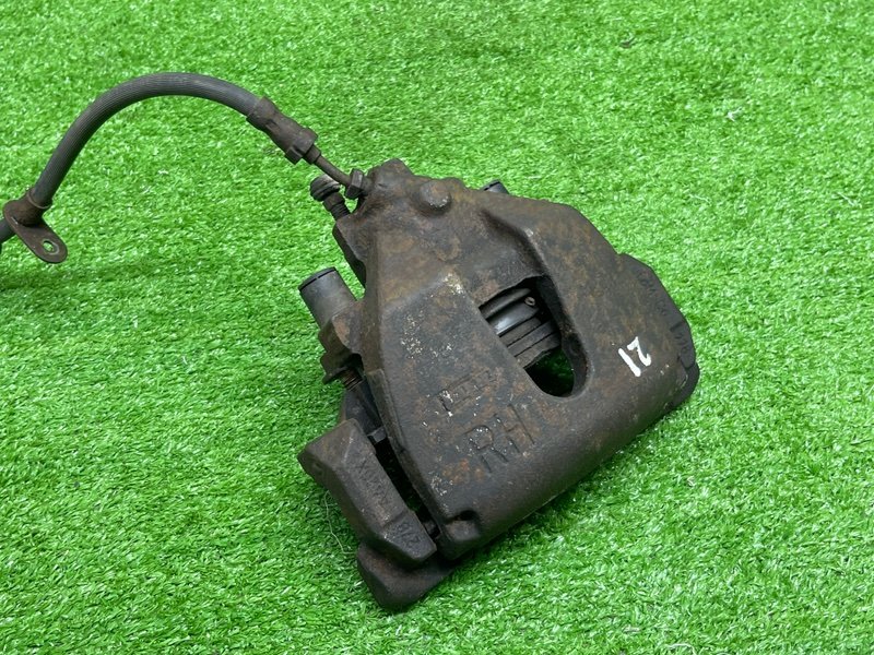 Суппорт тормозной передний правый, 1050 рублей, Москва