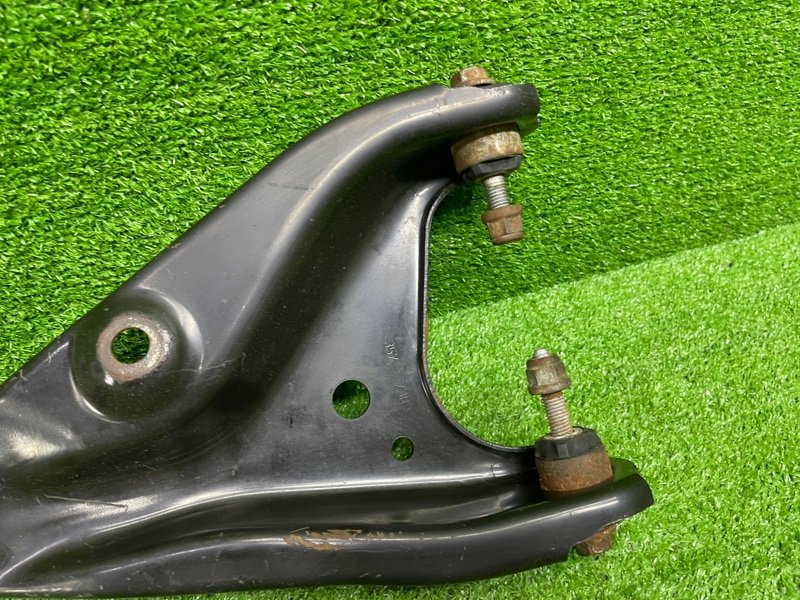 Рычаг передний правый, 1500 рублей, Москва