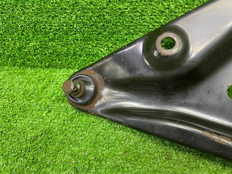 Рычаг передний правый, 1500 рублей, Москва