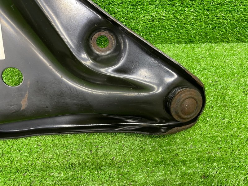 Рычаг передний правый, 1500 рублей, Москва