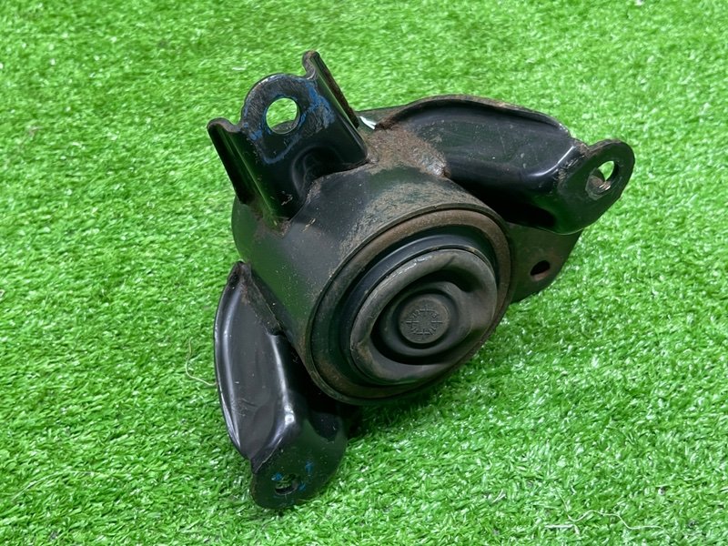 Опора двигателя, 2000 рублей, Москва