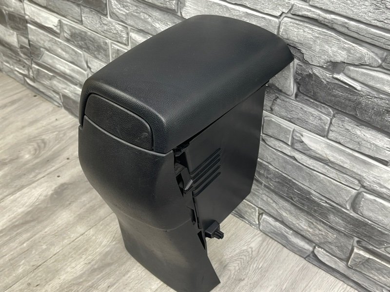 Подлокотник, 4000 рублей, Москва