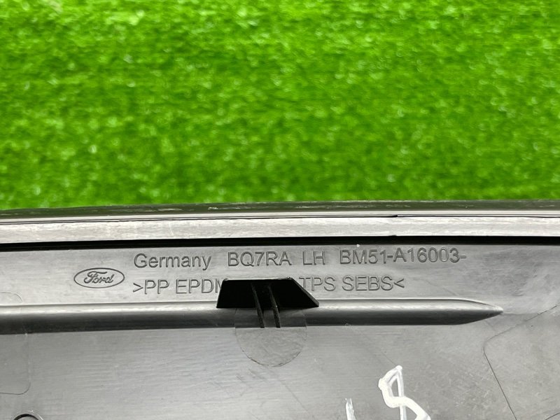 Накладка крыла, 500 рублей, Москва