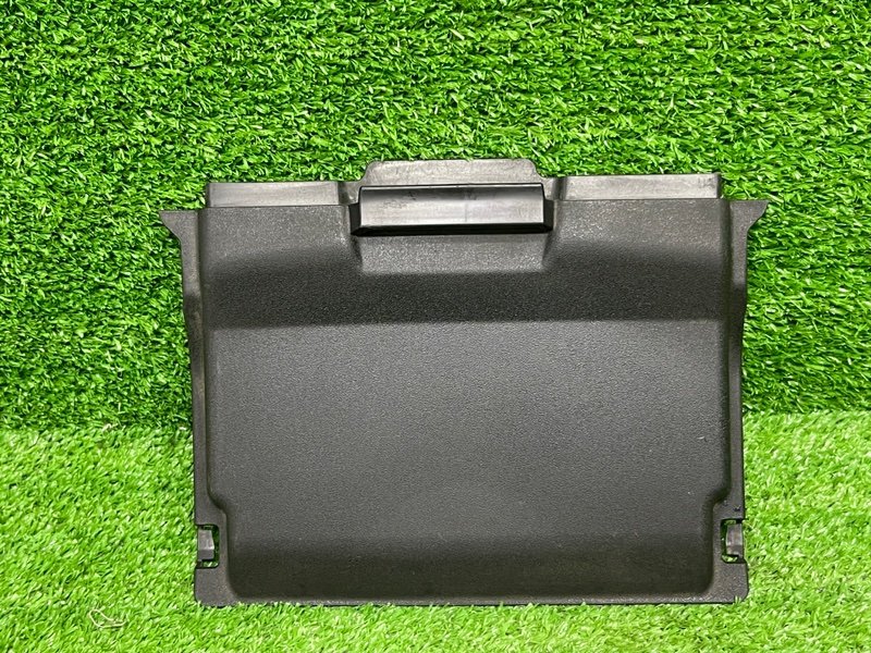 Крышка аккумулятора, 500 рублей, Москва