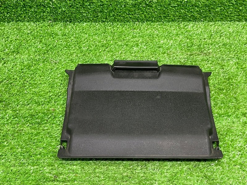 Крышка аккумулятора, 500 рублей, Москва