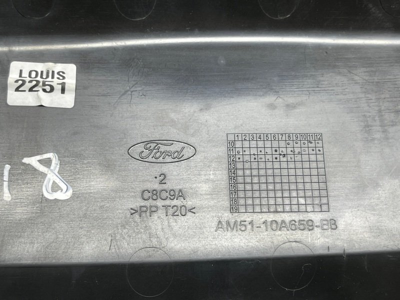 Крышка аккумулятора, 500 рублей, Москва