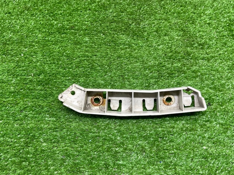 Кронштейн переднего бампера, 500 рублей, Москва