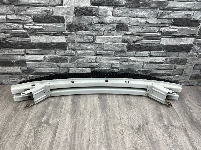 Усилитель переднего бампера, 2000 рублей, Москва