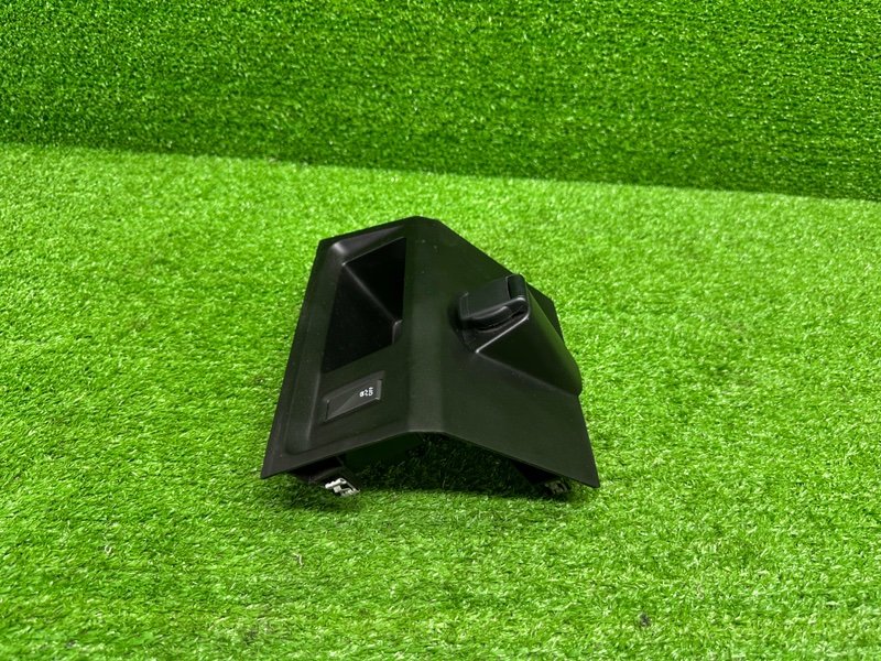 Ящик передней консоли, 1000 рублей, Москва