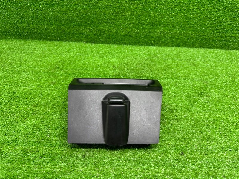 Ящик передней консоли, 1000 рублей, Москва