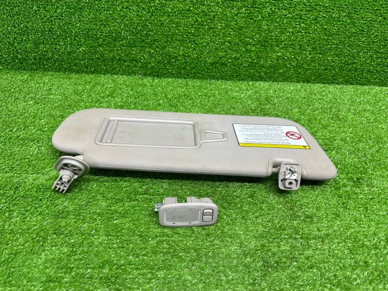 Козырек солнцезащитный, 1000 рублей, Москва