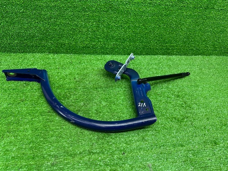 Петля крышки багажника, 1550 рублей, Москва