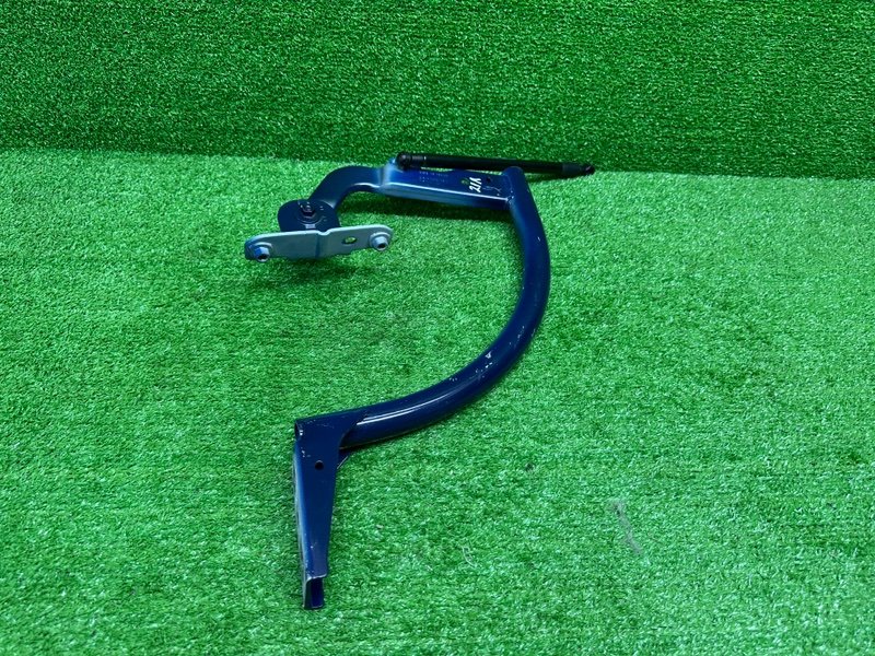 Петля крышки багажника, 1550 рублей, Москва