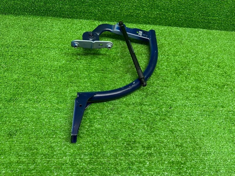 Петля крышки багажника, 1500 рублей, Москва