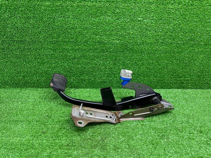 Педаль тормоза, 1100 рублей, Москва