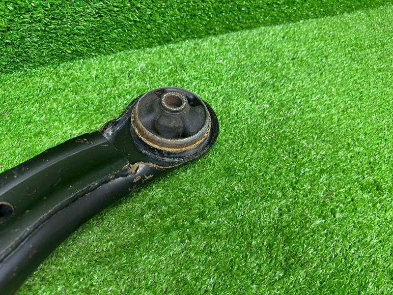 Рычаг передний правый, 1500 рублей, Москва