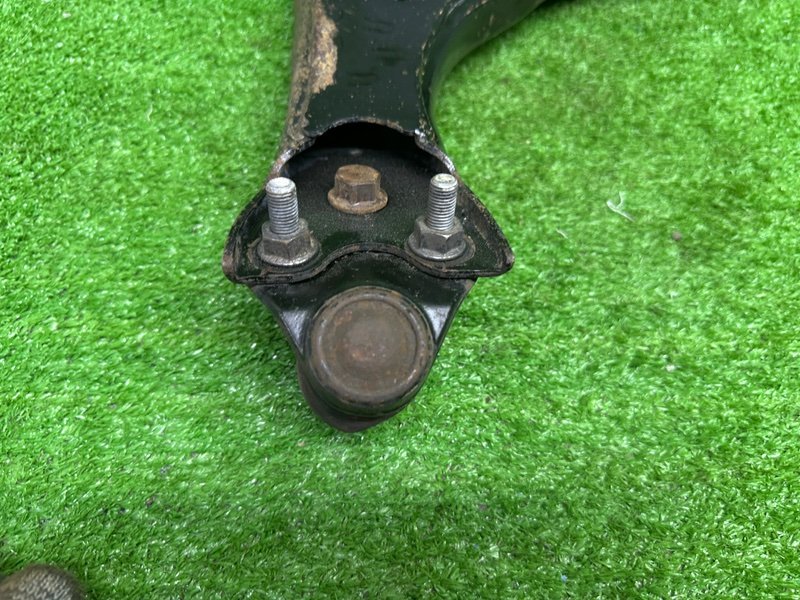 Рычаг передний правый, 1500 рублей, Москва