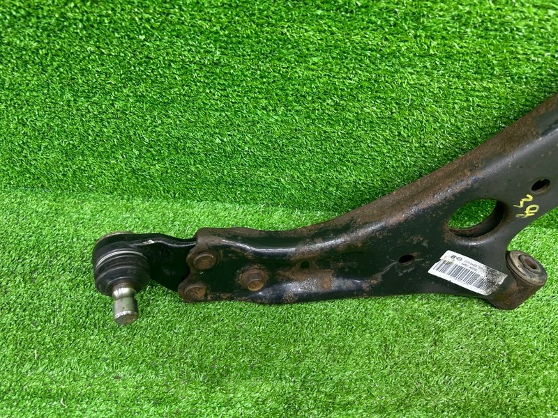 Рычаг передний правый, 2000 рублей, Москва