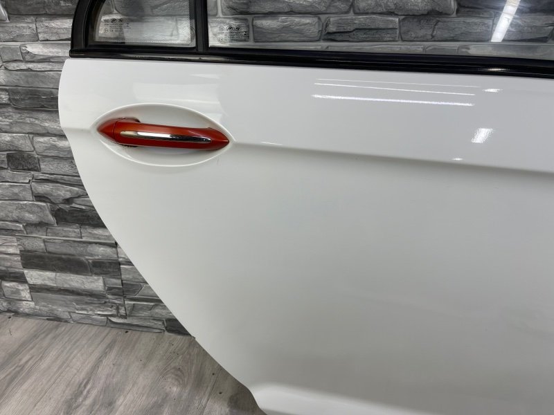 Дверь задняя правая, 10000 рублей, Москва