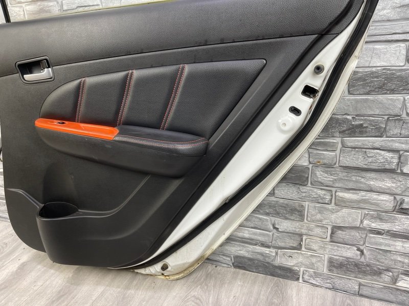 Дверь задняя правая, 10000 рублей, Москва