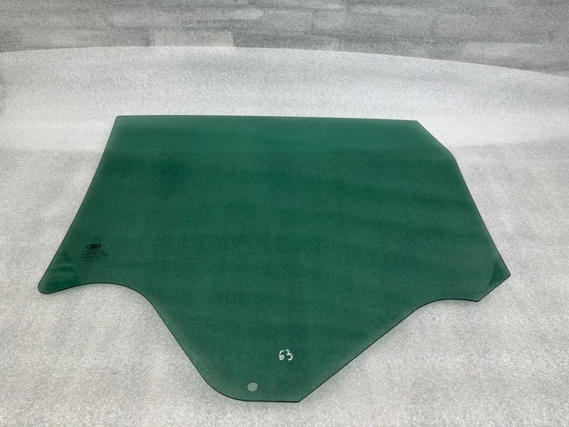 Стекло двери задней правой, 1500 рублей, Москва