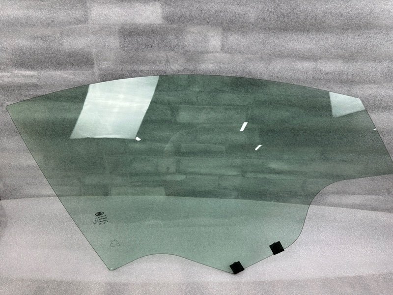 Стекло двери передней правой, 2500 рублей, Москва