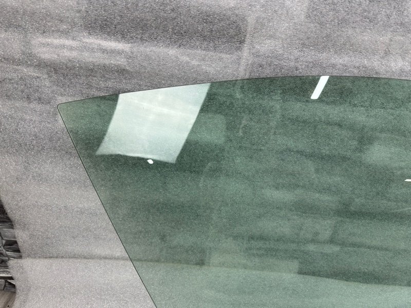 Стекло двери передней правой, 2500 рублей, Москва