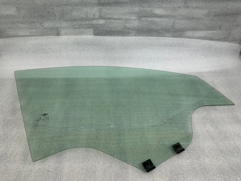 Стекло двери передней правой, 2500 рублей, Москва