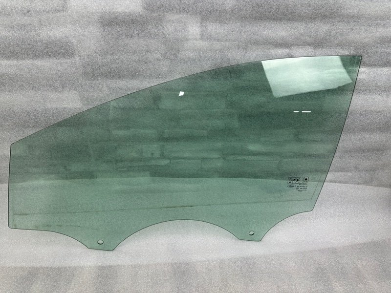 Стекло двери передней левой, 1200 рублей, Москва