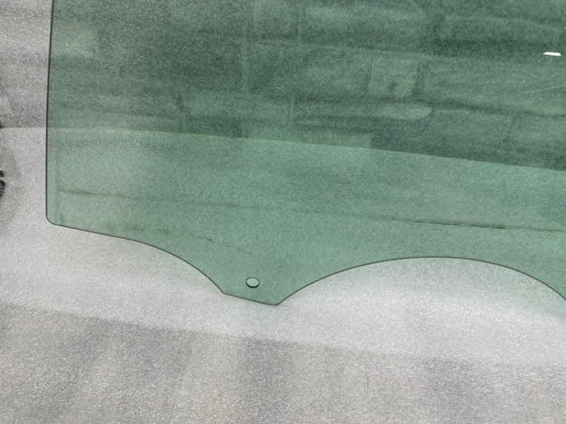 Стекло двери передней левой, 1200 рублей, Москва