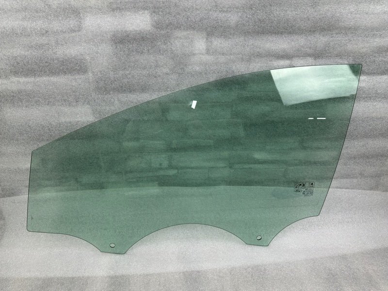 Стекло двери передней левой, 1200 рублей, Москва