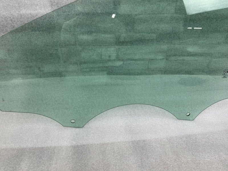 Стекло двери передней левой, 1200 рублей, Москва