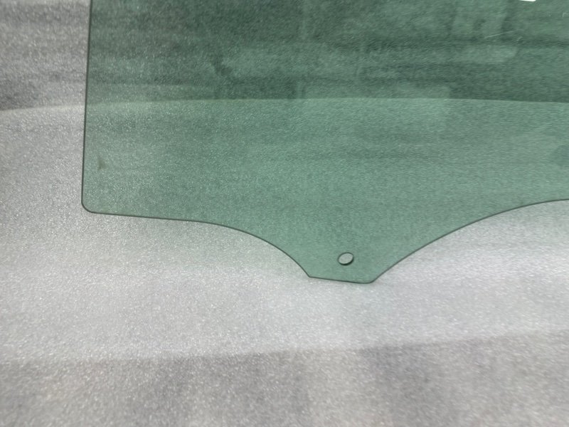 Стекло двери передней левой, 1200 рублей, Москва