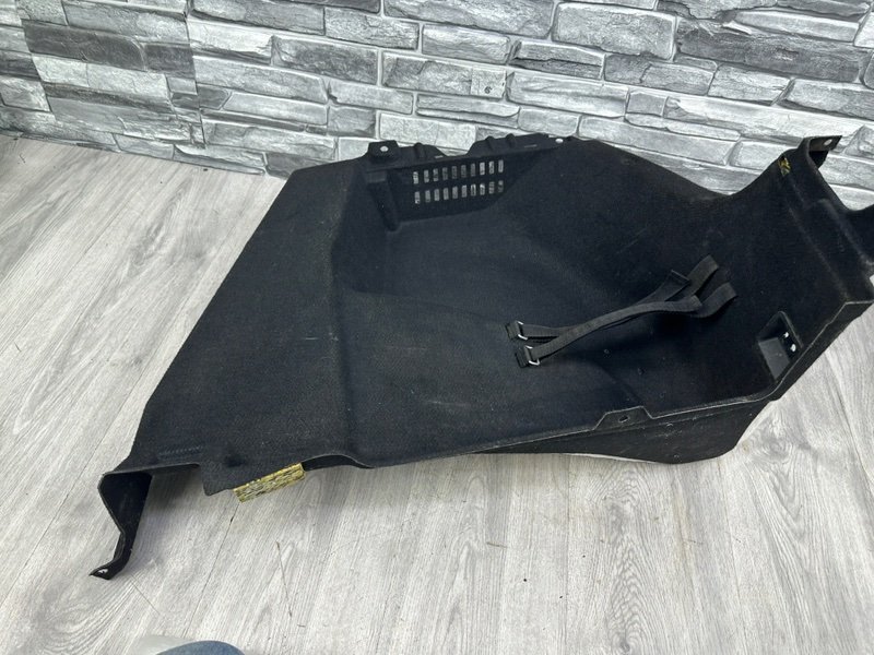 Обшивка багажника, 1000 рублей, Москва