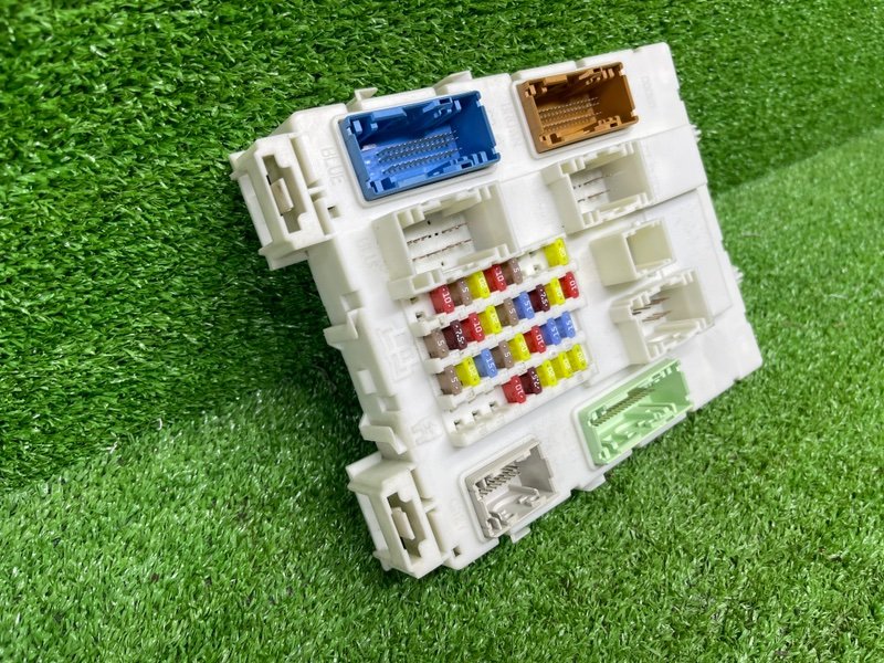 Блок предохранителей салонный, 10100 рублей, Москва