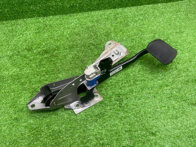 Педаль тормоза, 1100 рублей, Москва