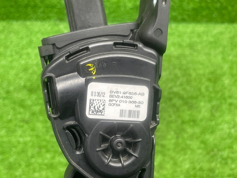 Педаль газа, 800 рублей, Москва