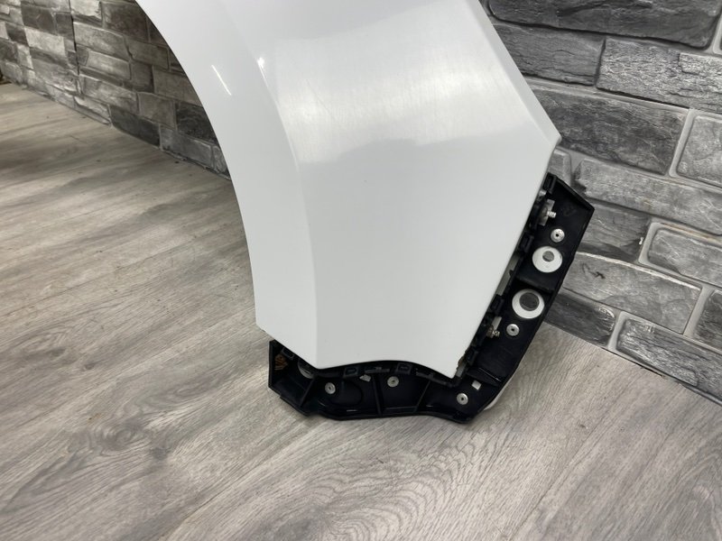 Крыло переднее правое, 45000 рублей, Москва