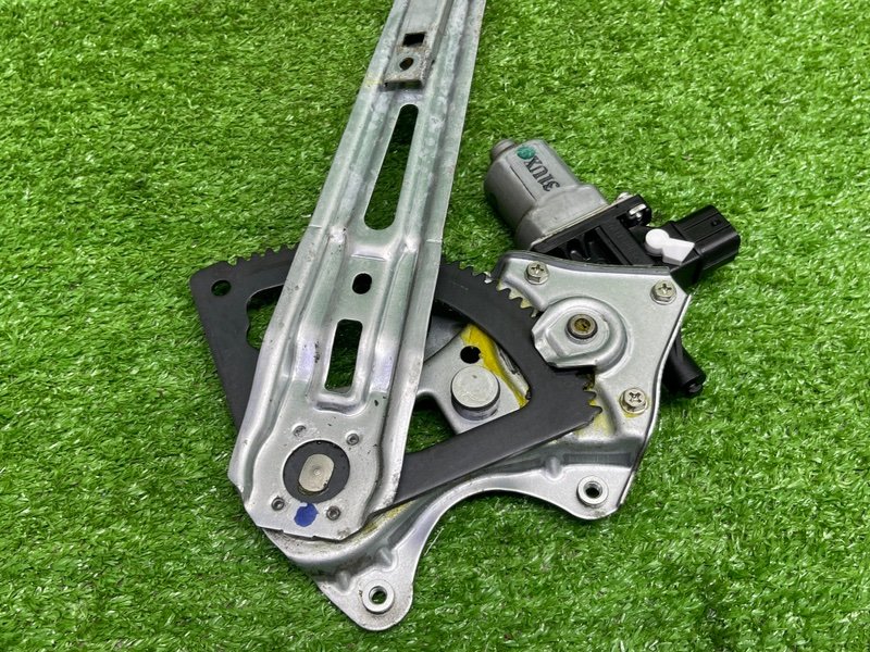 Стеклоподъемник задний, 3500 рублей, Москва