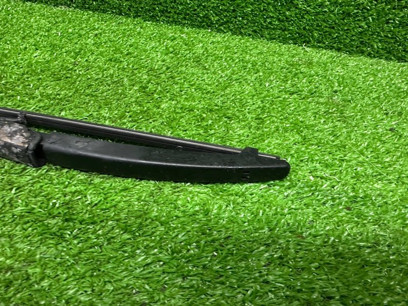 Поводок стеклоочистителя задний, 3000 рублей, Москва