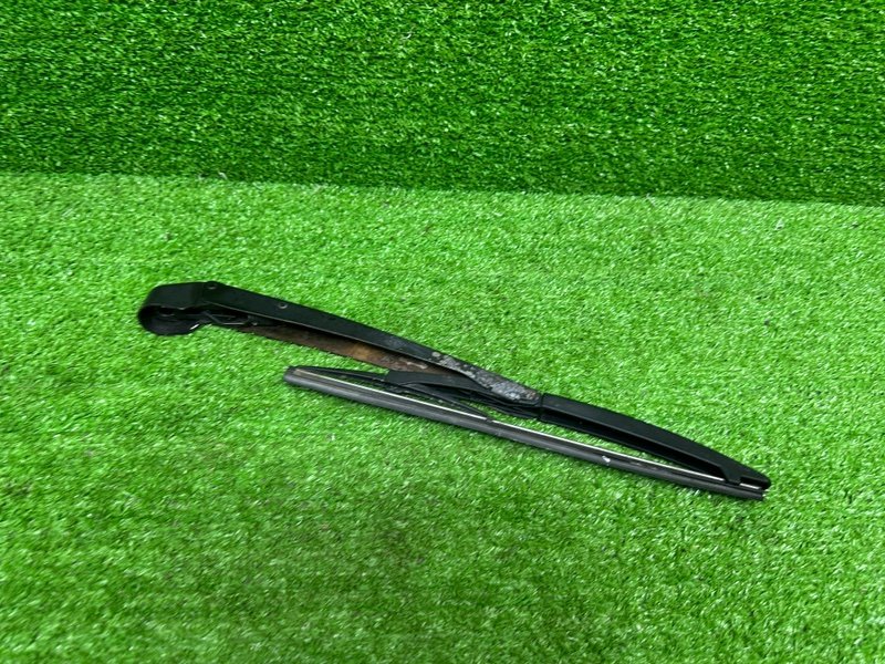 Поводок стеклоочистителя задний, 3000 рублей, Москва