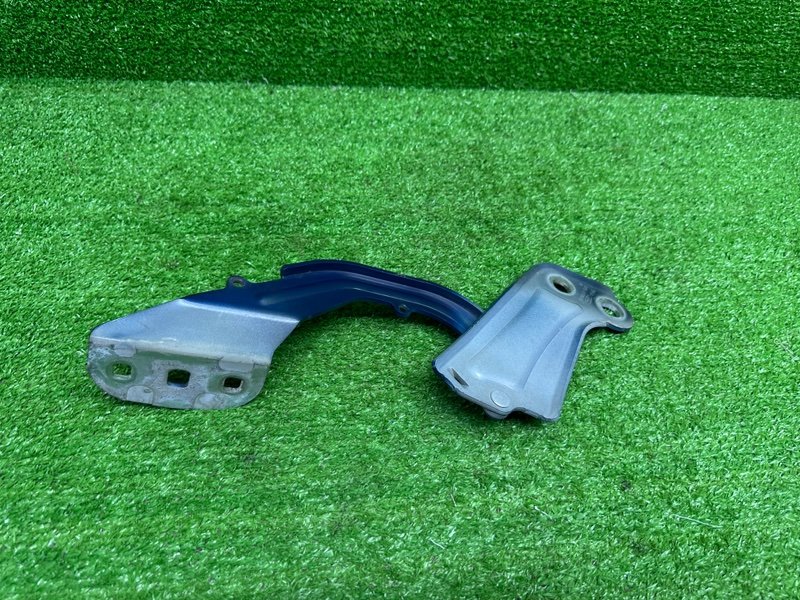 Петля капота, 900 рублей, Москва