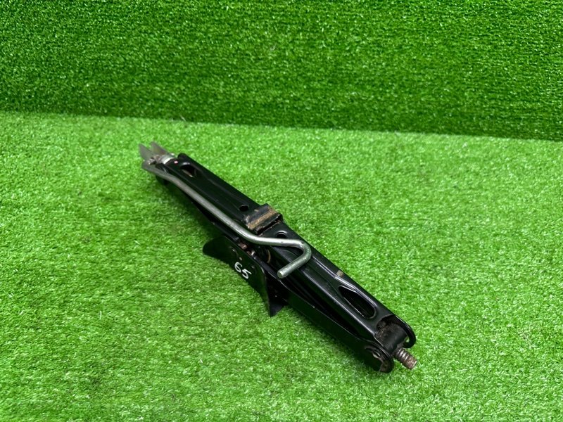 Домкрат, 2000 рублей, Москва