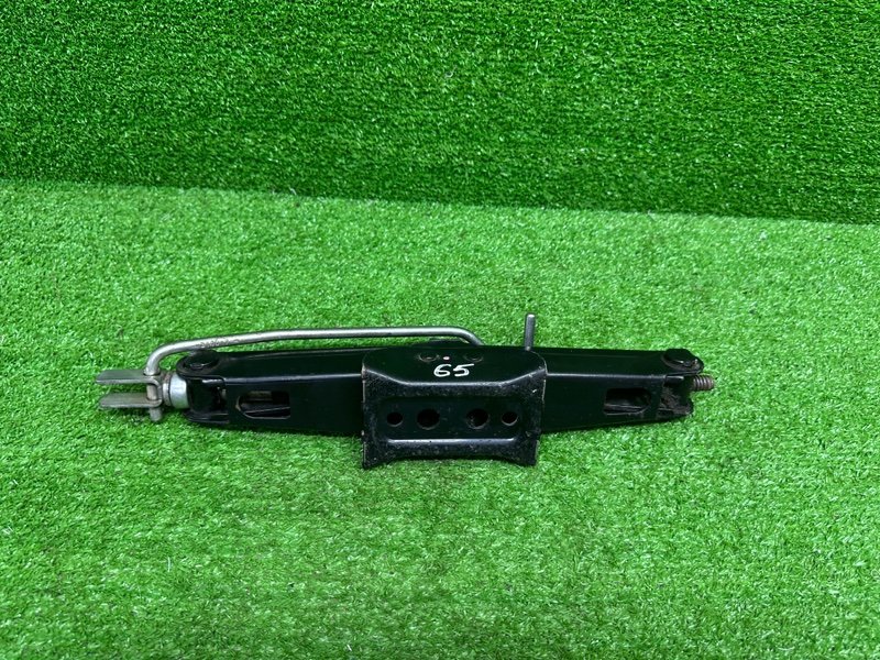 Домкрат, 2000 рублей, Москва