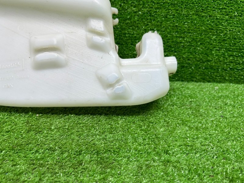 Бачок омывателя лобового стекла, 1000 рублей, Москва