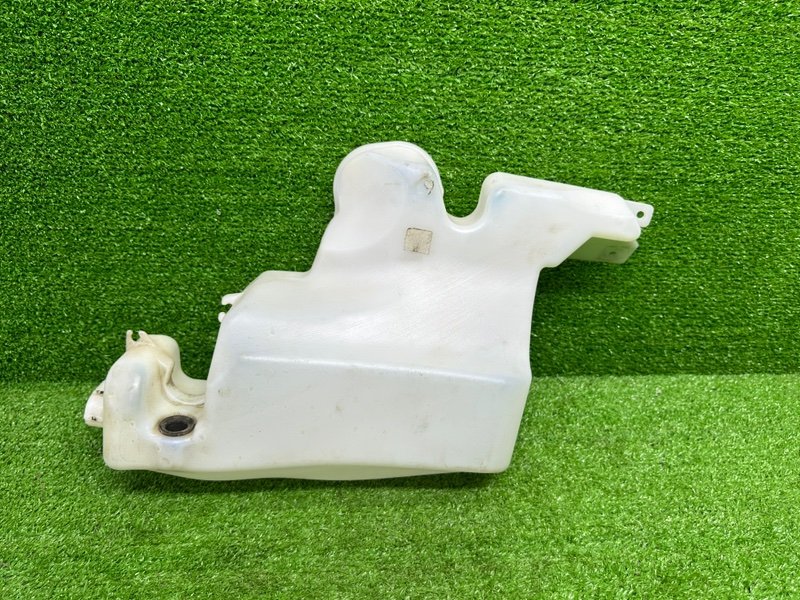 Бачок омывателя лобового стекла, 1000 рублей, Москва