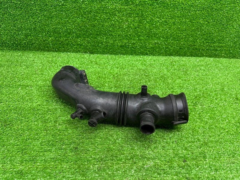 Патрубок воздушного фильтра, Москва