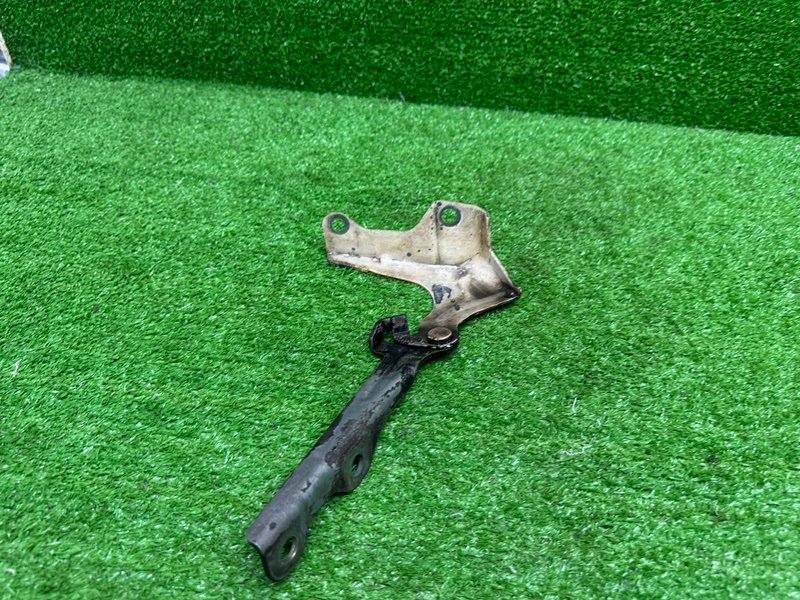 Петля капота, 3000 рублей, Москва